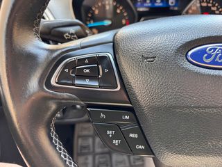Ford Kuga 2017 1.5 TDCI ST-LINE-thumb-25