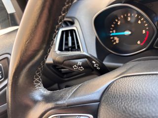 Ford Kuga 2017 1.5 TDCI ST-LINE-thumb-27