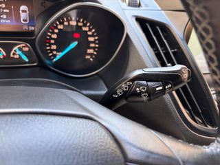 Ford Kuga 2017 1.5 TDCI ST-LINE-thumb-28