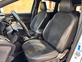 Ford Kuga 2017 1.5 TDCI ST-LINE-thumb-34