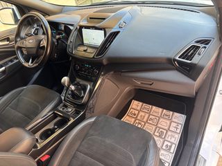 Ford Kuga 2017 1.5 TDCI ST-LINE-thumb-35