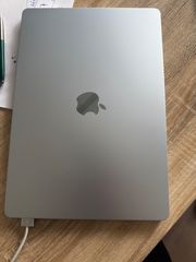 Apple MacBook Air-thumb-3