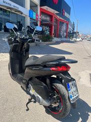 Piaggio Carnaby 300 Cruiser 2012-thumb-1