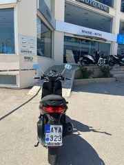 Piaggio Carnaby 300 Cruiser 2012-thumb-2