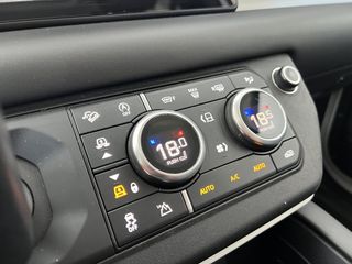 Land Rover Defender 2021 HSE  7SEATS PANORAMA 22''ΖΑΝΤΕΣ HUD MERIDIAN-thumb-38