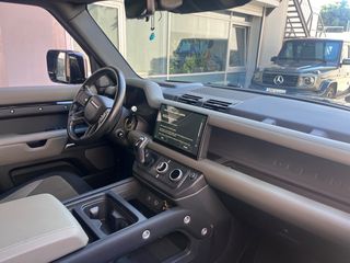 Land Rover Defender 2022 D300 X DYNAMIC HSE-thumb-12