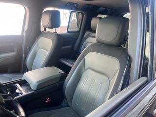 Land Rover Defender 2022 D300 X DYNAMIC HSE-thumb-13