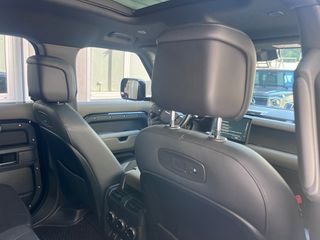 Land Rover Defender 2022 D300 X DYNAMIC HSE-thumb-15