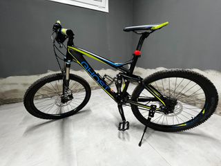 Ghost AMR 5700 Full Suspension Mountain Bike