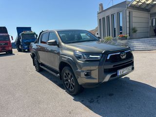 Toyota Hilux 2023 DOUBLE CAB 2.8 D-4D INVINCIBLE 4X4 AUTOMATIC-thumb-3