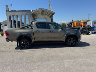 Toyota Hilux 2023 DOUBLE CAB 2.8 D-4D INVINCIBLE 4X4 AUTOMATIC-thumb-8