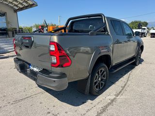 Toyota Hilux 2023 DOUBLE CAB 2.8 D-4D INVINCIBLE 4X4 AUTOMATIC-thumb-17