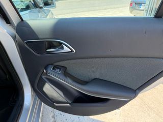 Mercedes-Benz A 180 2013 BLUEEFFICIENCY EDITION STYLE-thumb-38
