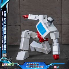 TRANSFORMERS G1 - Ratchet - Model Kit 10cm-thumb-1