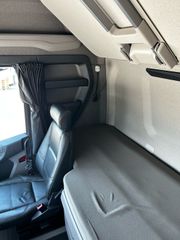 Scania 2021 Scania R 520-thumb-22