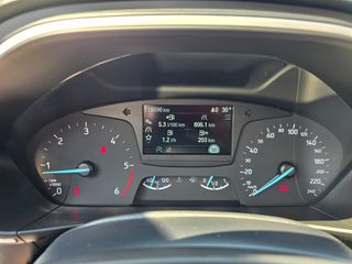 Ford Focus 2020 1.5 TDCI-thumb-30