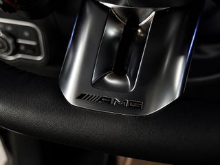Mercedes-Benz G 63 AMG 2025 MY2026 | AMG Carbon | Active Ride Control | Night-thumb-35
