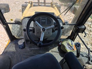 Εκσκαφέας-Φορτωτής Komatsu 2006 wb97r-thumb-7