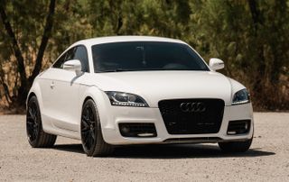 Audi TT 2009-thumb-4