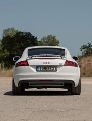 Audi TT 2009-thumb-8