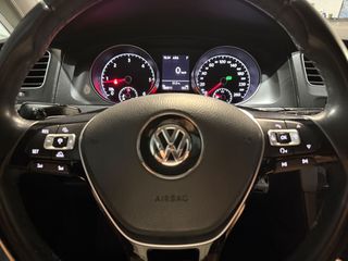 Volkswagen Golf 2018 7.5 COMFORTLINE/Δερμάτινο Σαλόνι-thumb-24