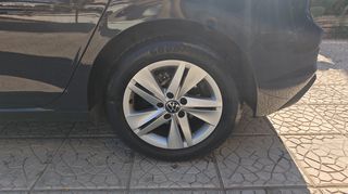 Volkswagen Golf 2021 eTSI LIFE DSG 110HP-thumb-18