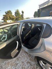 Peugeot 208 2015-thumb-13