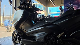 Yamaha T-Max 530 2019 ΤΜΑΧ 530-thumb-16