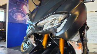 Yamaha T-Max 530 2019 ΤΜΑΧ 530-thumb-34