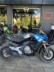 CFmoto 650MT 2023 με Τ-ΒΟΧ