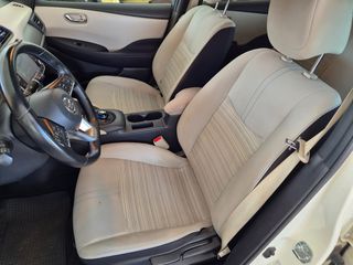 Nissan Leaf 2021 40kwh-thumb-11