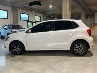 Volkswagen Polo 2017-thumb-8