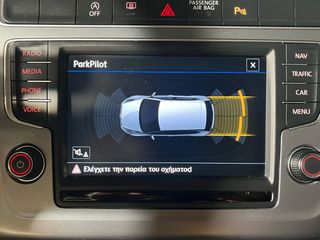 Volkswagen Polo 2017-thumb-26