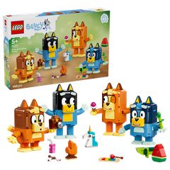 LEGO - Bluey - Brick-Built Bluey Family (11217) / Toys
