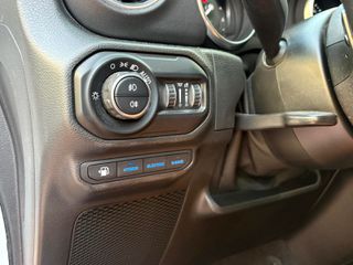 Jeep Wrangler 2022 4XE SAHARA-thumb-17