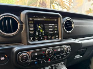 Jeep Wrangler 2022 4XE SAHARA-thumb-19