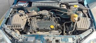 Δαγκάνες Opel Corsa '01