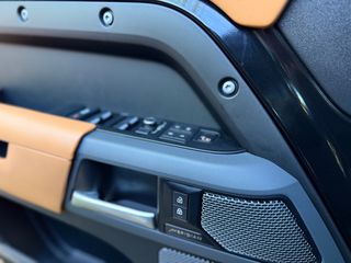Land Rover Defender 2022 110,D300,X-Dynamic,Pano|Aero,7Θεσιο,Hook,Meridian,360-thumb-33