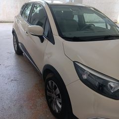 Renault Captur 2014-thumb-2