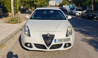 Alfa Romeo Giulietta 2015-thumb-1