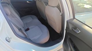 Alfa Romeo Giulietta 2015-thumb-13