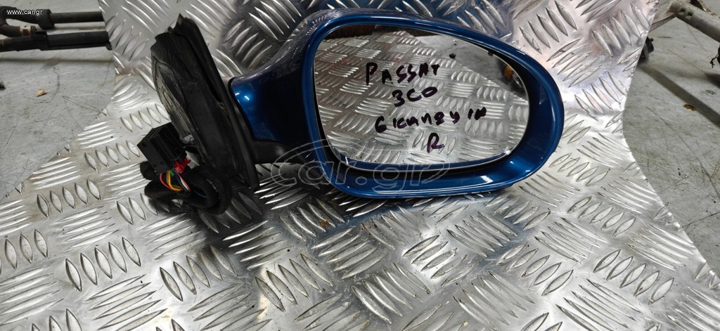 ΚΑΘΡΕΦΤΗΣ ΔΕΞΙΟΣ VW PASSAT 2006-