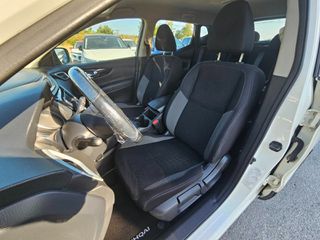 Nissan Qashqai 2020 1.7d 150ps 4x4 Acenta Edition-thumb-18