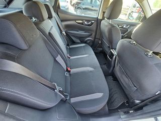 Nissan Qashqai 2020 1.7d 150ps 4x4 Acenta Edition-thumb-24