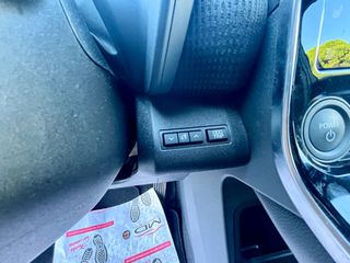 Toyota bZ4X 2022 160 kW AWD-thumb-36