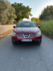 Nissan Qashqai+2 2010-thumb-2