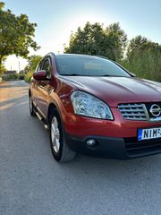 Nissan Qashqai+2 2010-thumb-4