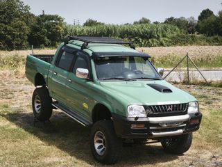 Mitsubishi L200 2004 mitsubishi l2004*4