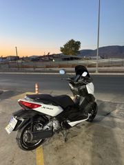 Yamaha XMAX 250 2017-thumb-3