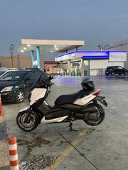 Yamaha XMAX 250 2017-thumb-1